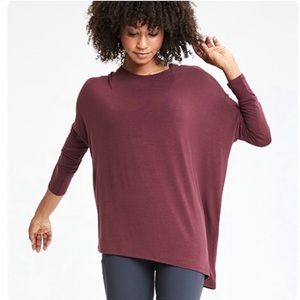 Athleta Cloudlight Relaxed Asymmetrical Top